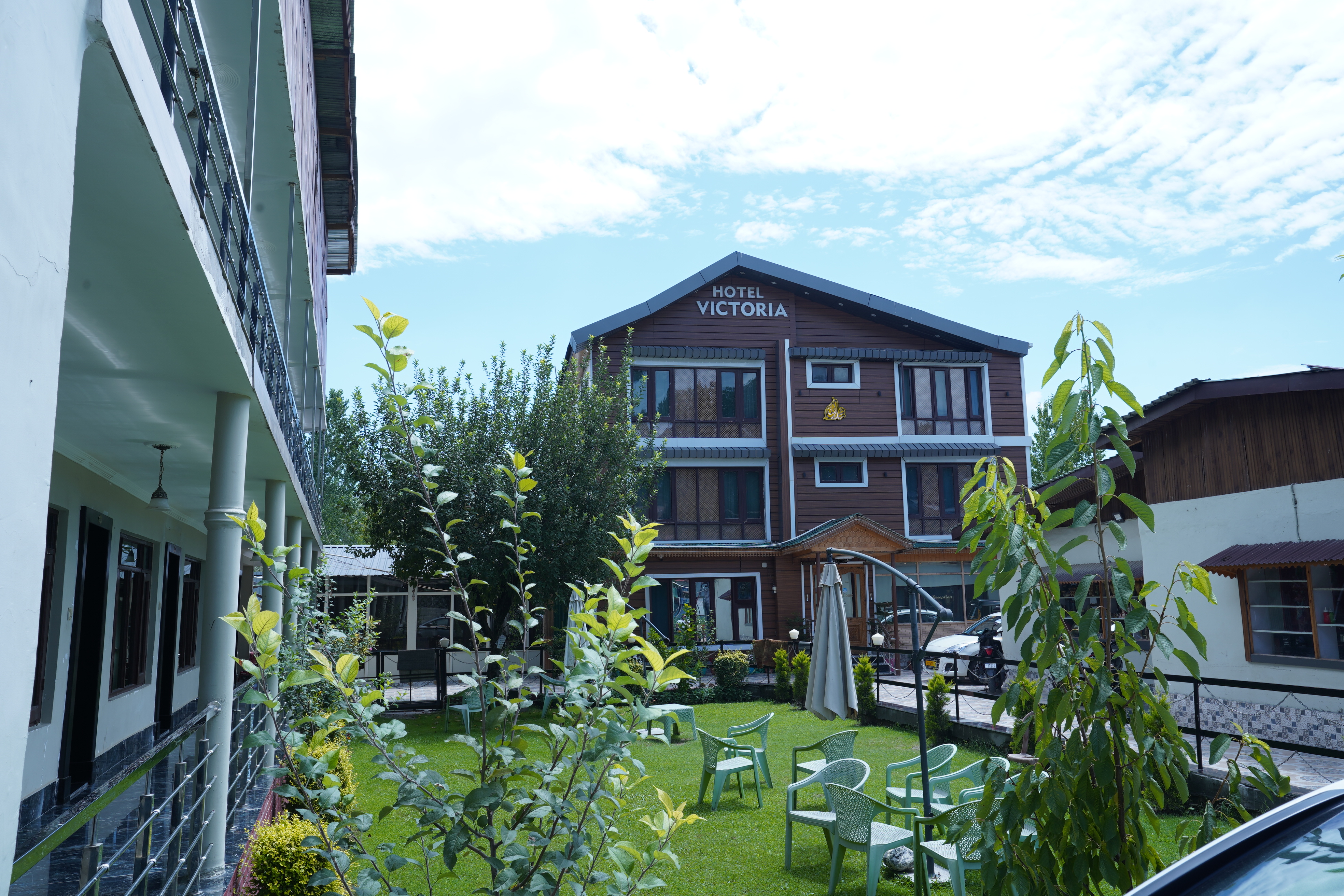 Hotel Victoria Kashmir